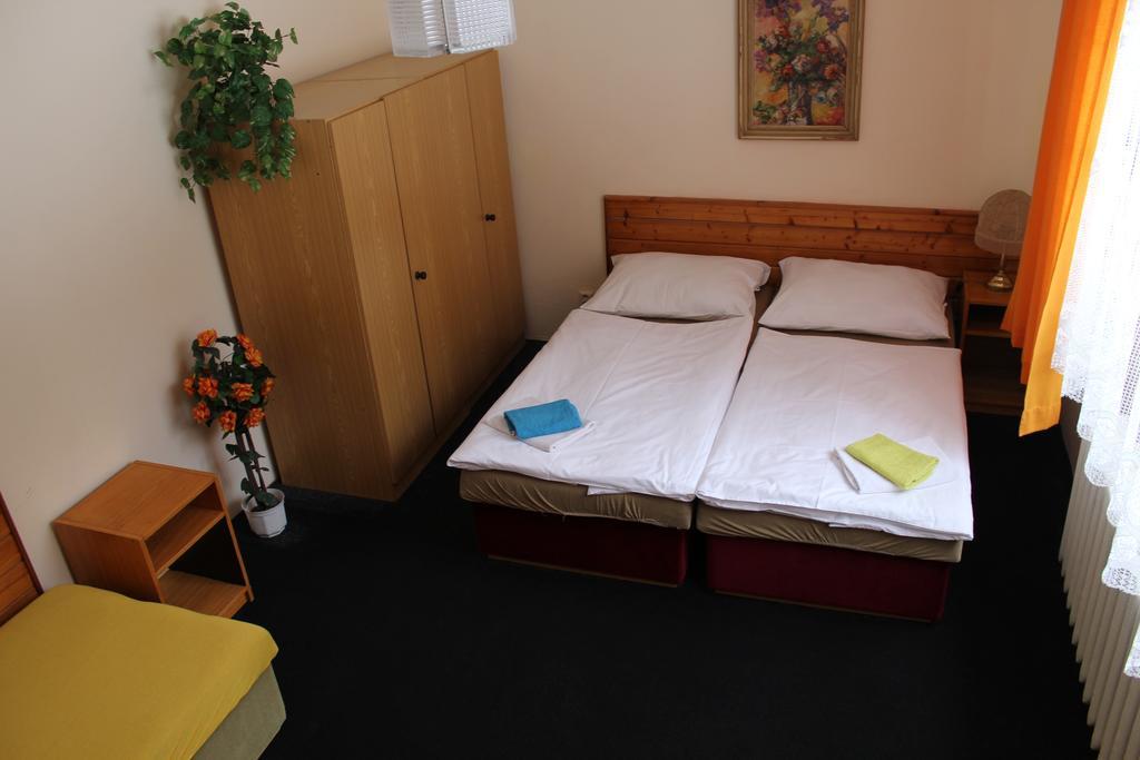 Sport Hotel Mustek Яхимів Екстер'єр фото