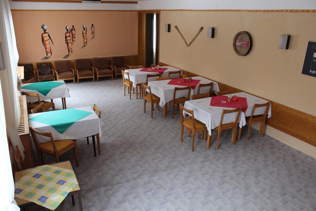 Sport Hotel Mustek Яхимів Екстер'єр фото